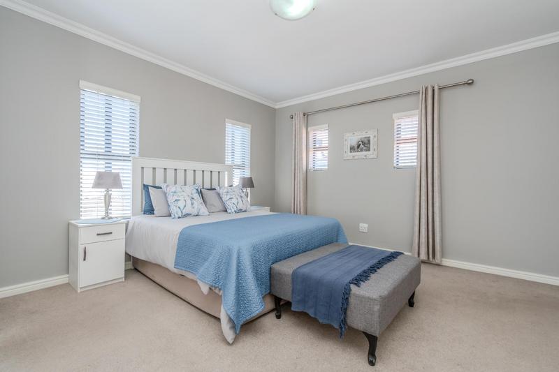 4 Bedroom Property for Sale in Calypso Beach Western Cape